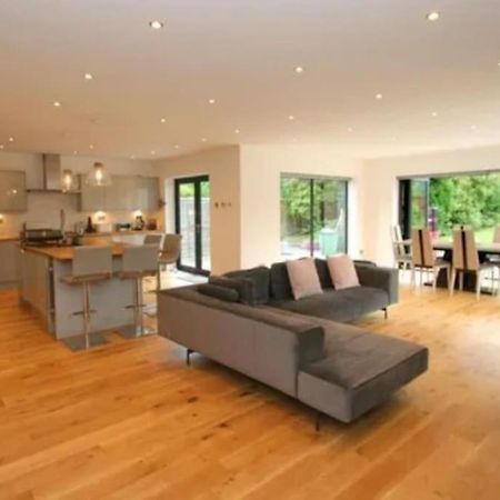 Luxury House In Solihull Extérieur photo