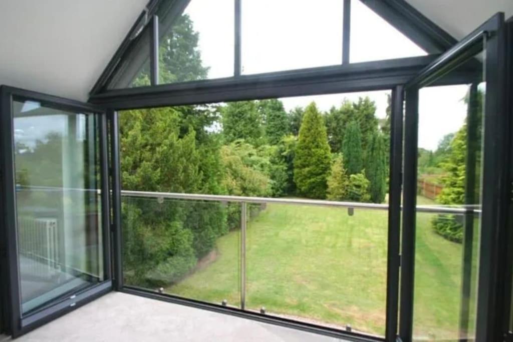 Luxury House In Solihull Extérieur photo